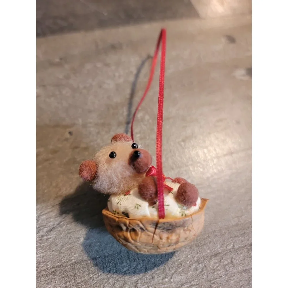 Nutshell Teddy bear hanging basket‎ Handmade ornament xmas